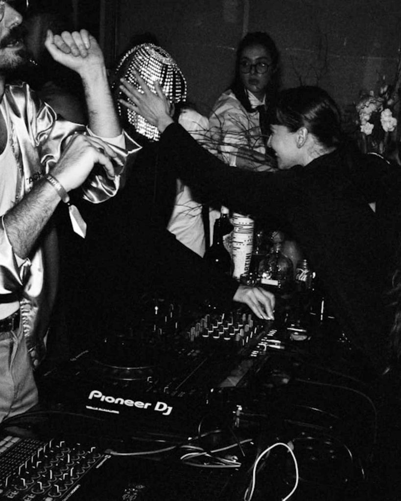 New Year, New Style: How Fashion Rentals Can Help You Ace Your 2025 Wardrobe Goals